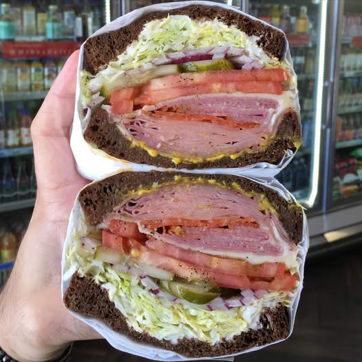 Italian Submarine - Hot