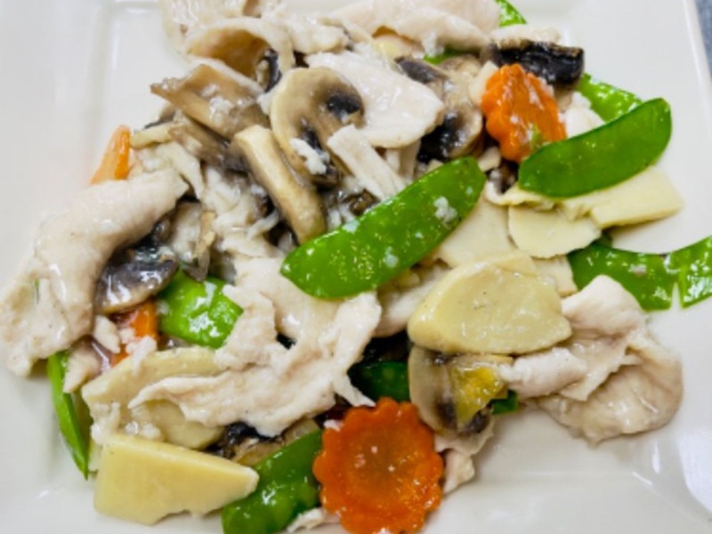Stir-Fried Chicken w. Mushrooms