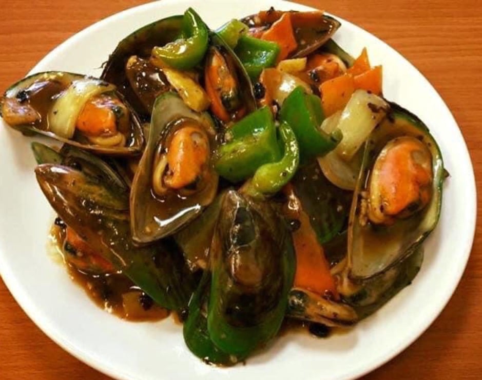 Green-Lipped Mussel in Black Bean Sauce Image