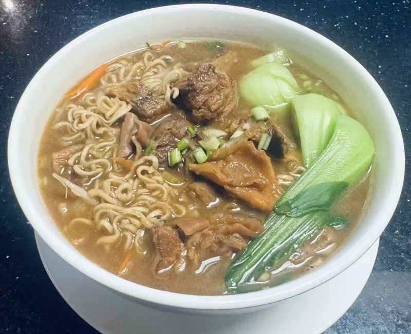 D21. Duo's Braised Beef Brisket Noodles - Duo’s 牛腩面