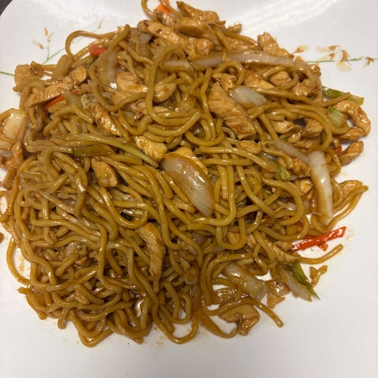 31. Chicken Lo Mein