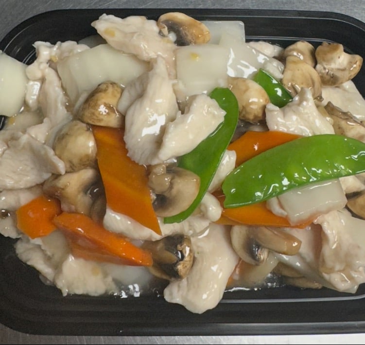 69. Moo Goo Gai Pan