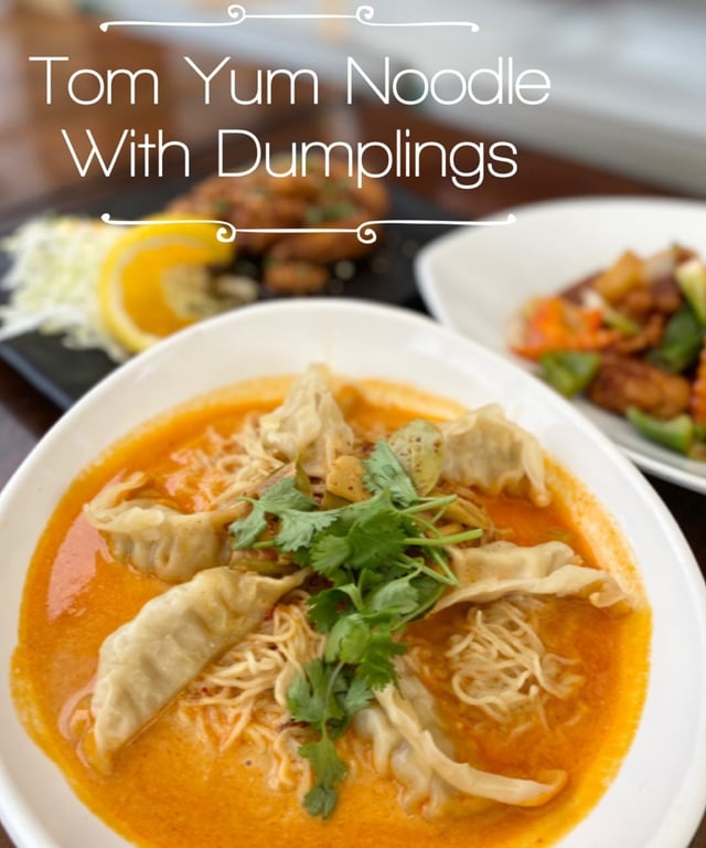 (C7) Tom Yum Noodle with Dumplings