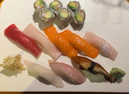 Sushi (8 Pcs)