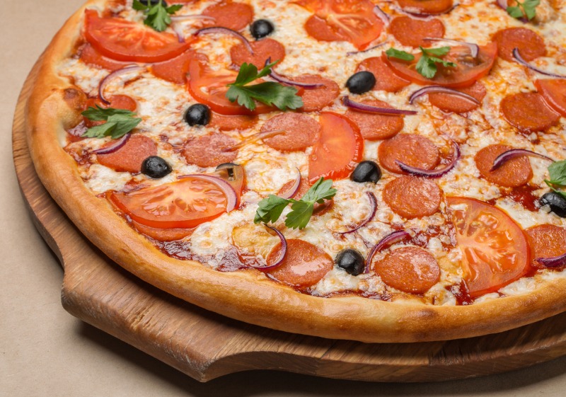 Large 16" Pizza Image