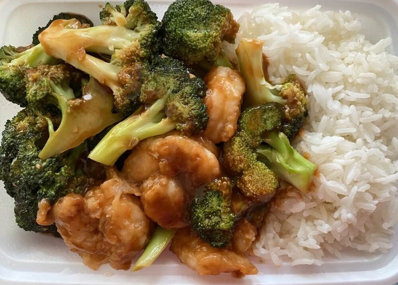 C15. Shrimp w. Broccoli