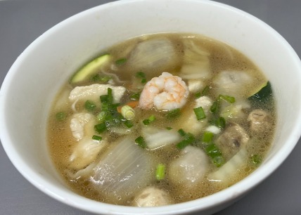 A15. War Wonton Soup (L)