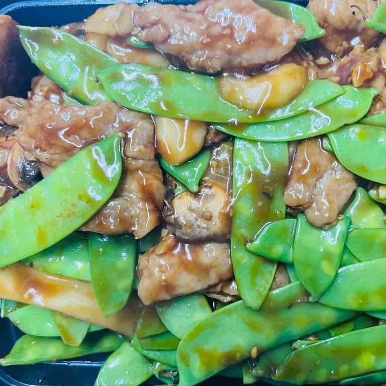 B5. 豌豆牛<br>Beef w. Peapod in Brown Sauce