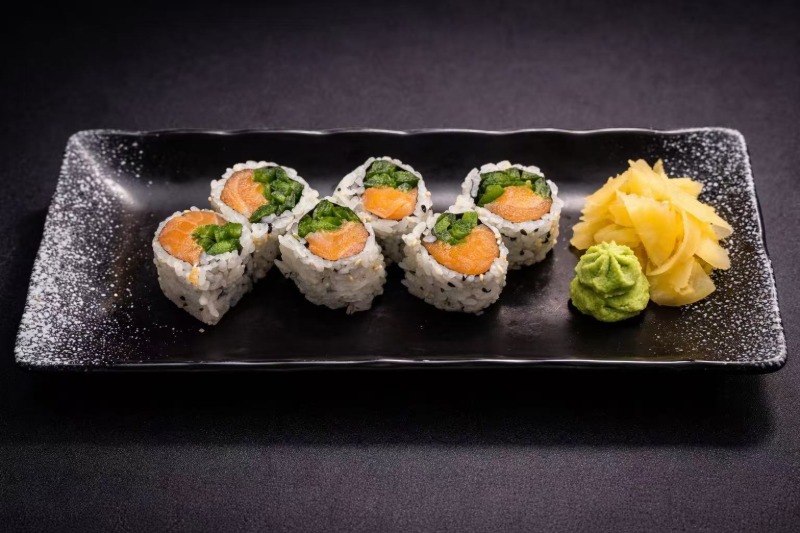 Salmon Jalapeno Roll