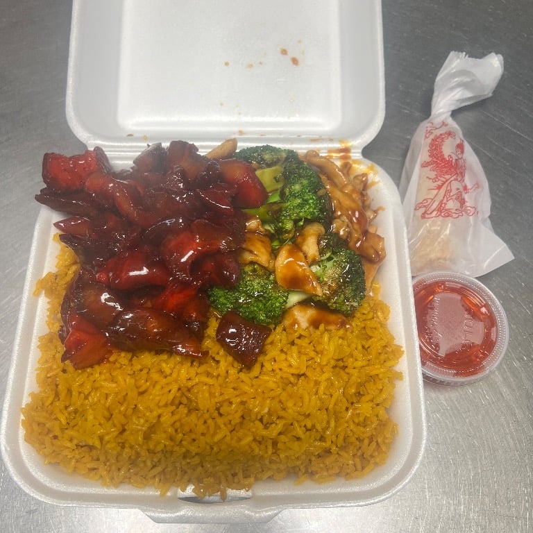 B3. Boneless Spare Ribs and Chicken Broccoli