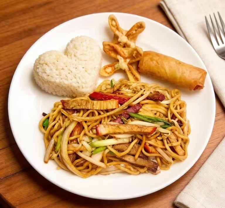 C4. Pork Lo Mein