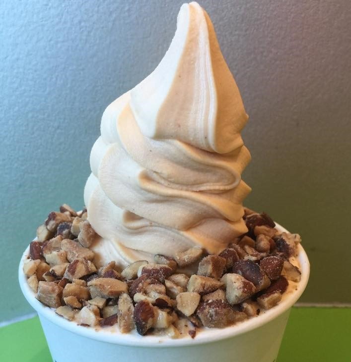 Peanut Butter Pie Frozen Yogurt Image