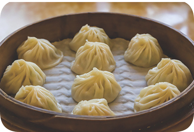 D1. Juicy Pork Dumplings (10 pcs)