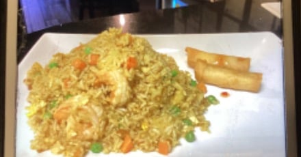 15. Pineapple Fried Rice Lunch