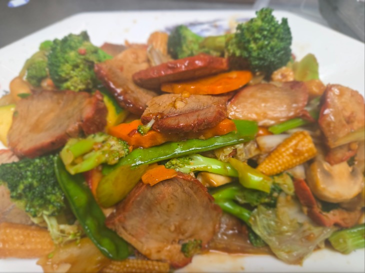 Roast Pork with Chinese Vegetables