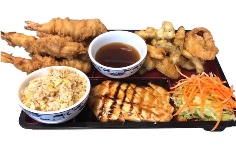 D5. Chicken Teriyaki & Shrimp Tempura Deluxe Combo Box