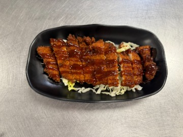 A19. 日式炸猪扒 Tonkatsu (Pork Cutlet)