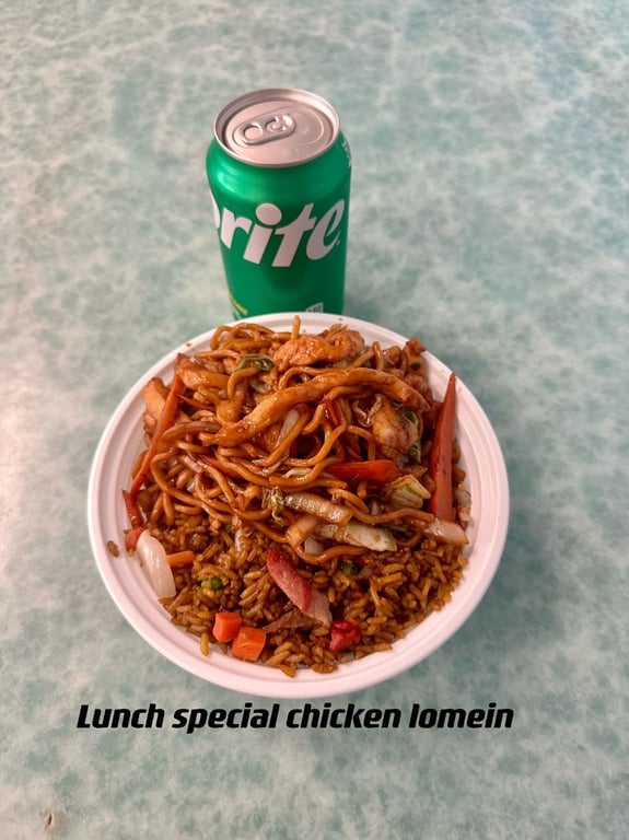 L 2. Chicken Lo Mein