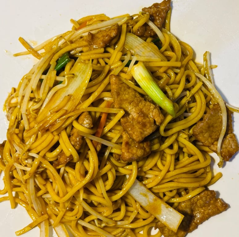 N2. Beef Lo Mein 牛捞面