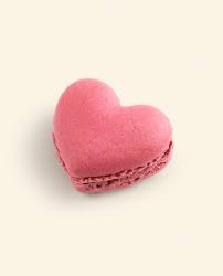 Rasberry Heart Macaron