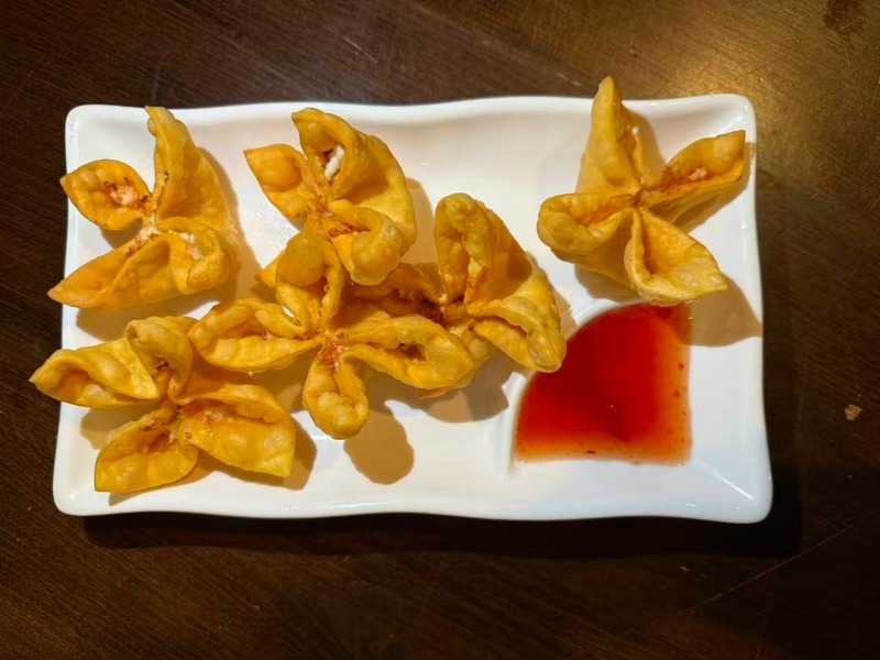 Fried Crab Meat Puffs (6)