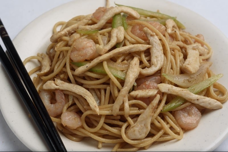 84. House Special Lo Mein
