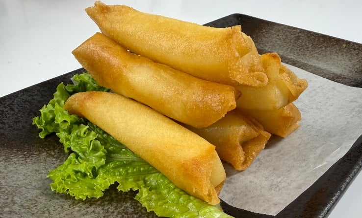 11. 炸鲜奶 Deep Fried Milk Pudding Roll (6 pcs)