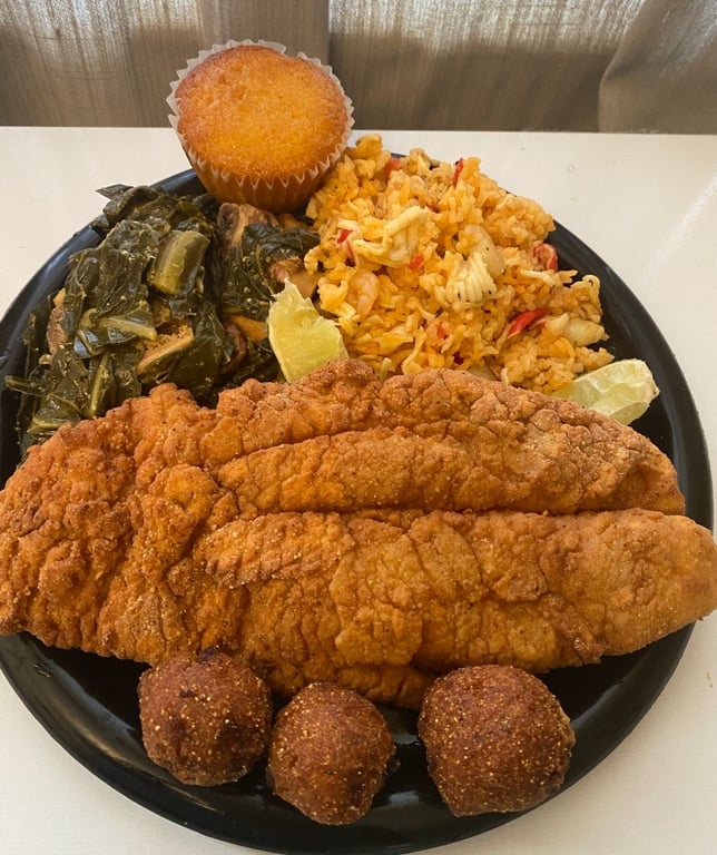 Lunch / Dinner + 2 Sides