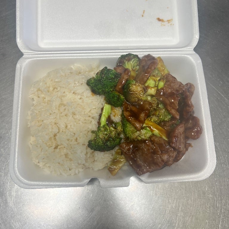 L9. Beef w. Broccoli