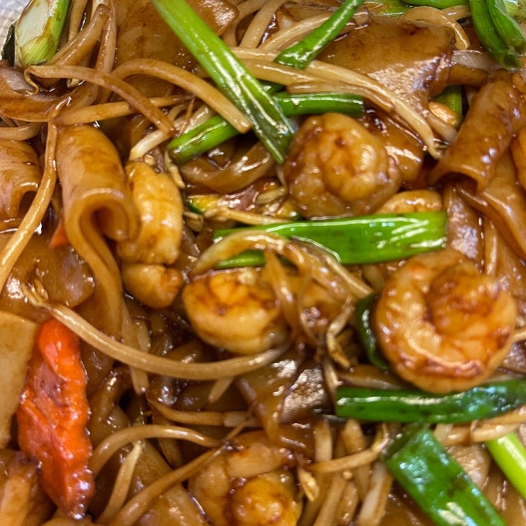 N05. Shrimp Drunken Noodle