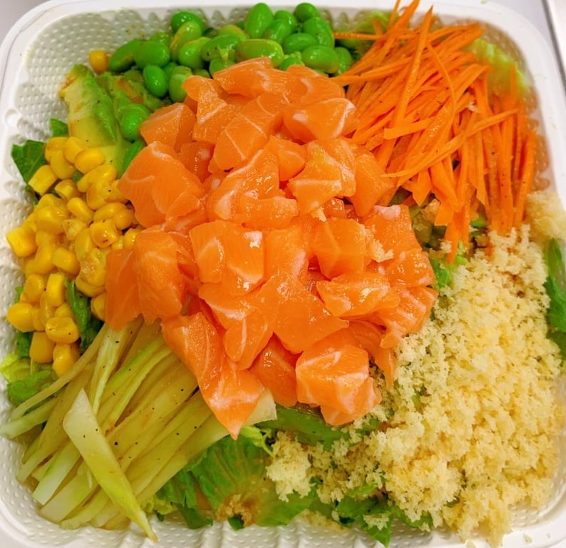 10. Raw Salmon Rice Bowl