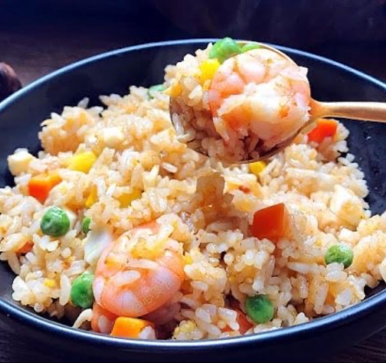 T37. 虾仁炒饭 Shrimp Fried Rice  