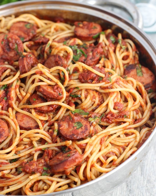 Spaghetti with Sweet Italian Sausage Image