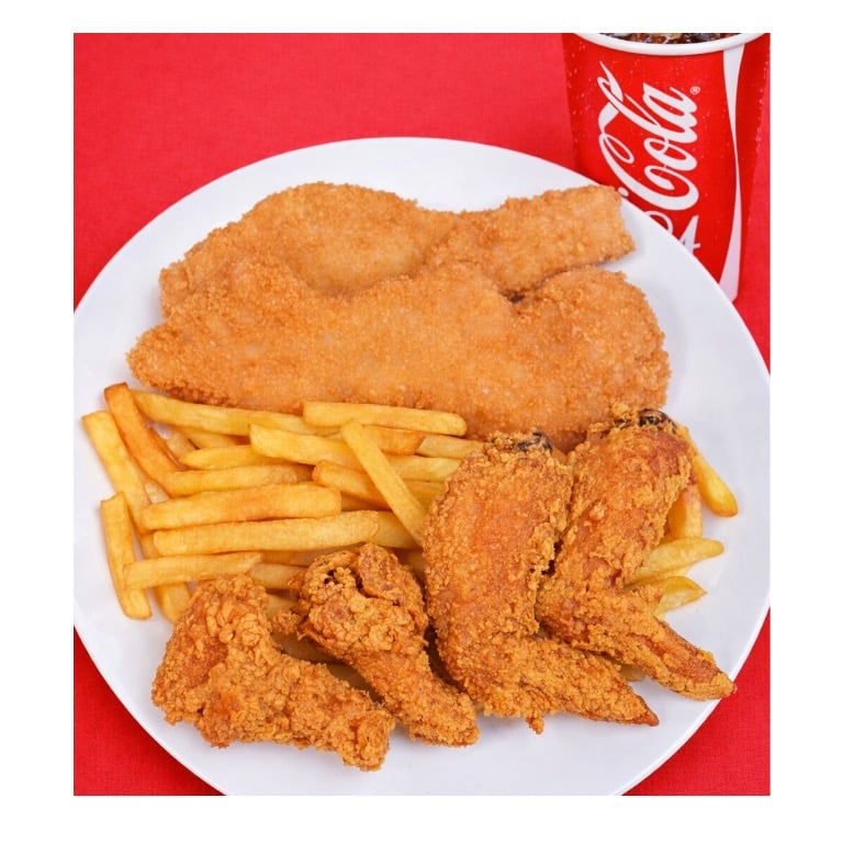 Combo14. 2pc Chicken tenders,4Pc wings,fries,Drink 2块鸡柳4块鸡翅薯条饮料