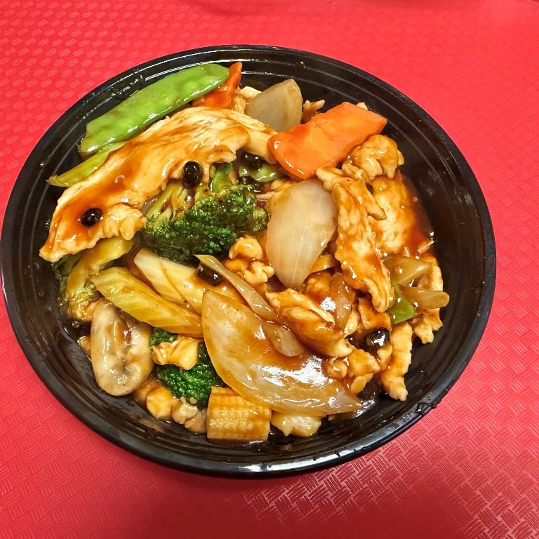 68. Chicken w. Black Bean Sauce 豆豉鸡