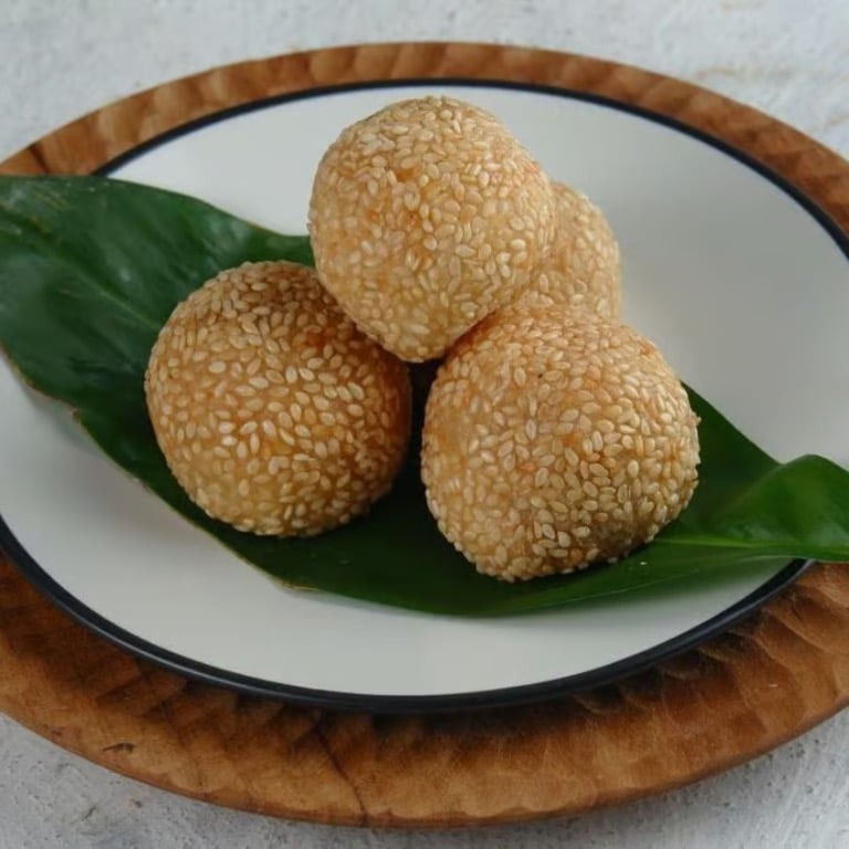 Fried Sesame Balls (6)