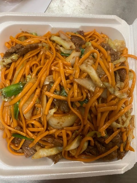 17. Beef Lo Mein