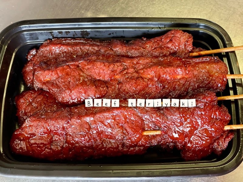 7. Steak Teriyaki (4) 牛串