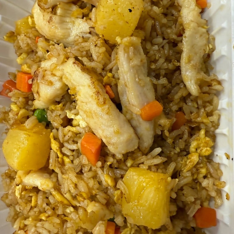 新加坡菠萝炒饭 Singapore Pineapple Fried Rice