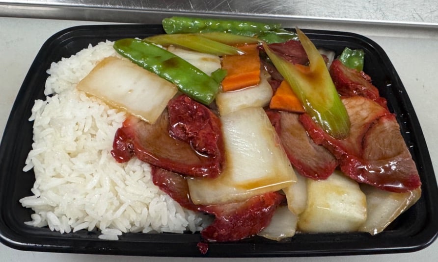 C 6. Pork w. Chinese Vegetable (C6 白菜肉)