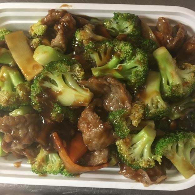 F1. Beef w. Broccoli 芥兰牛