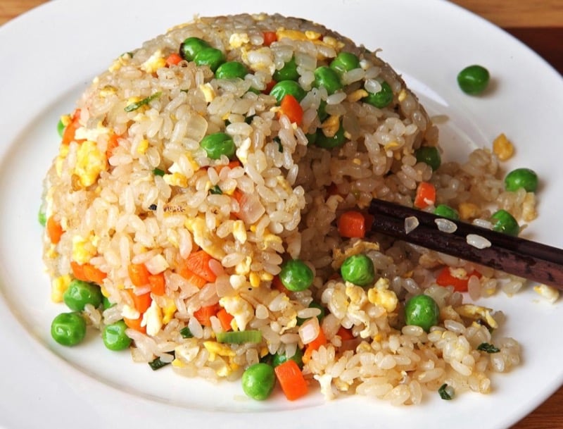 40b. Young Chow Fried Rice 扬州炒饭