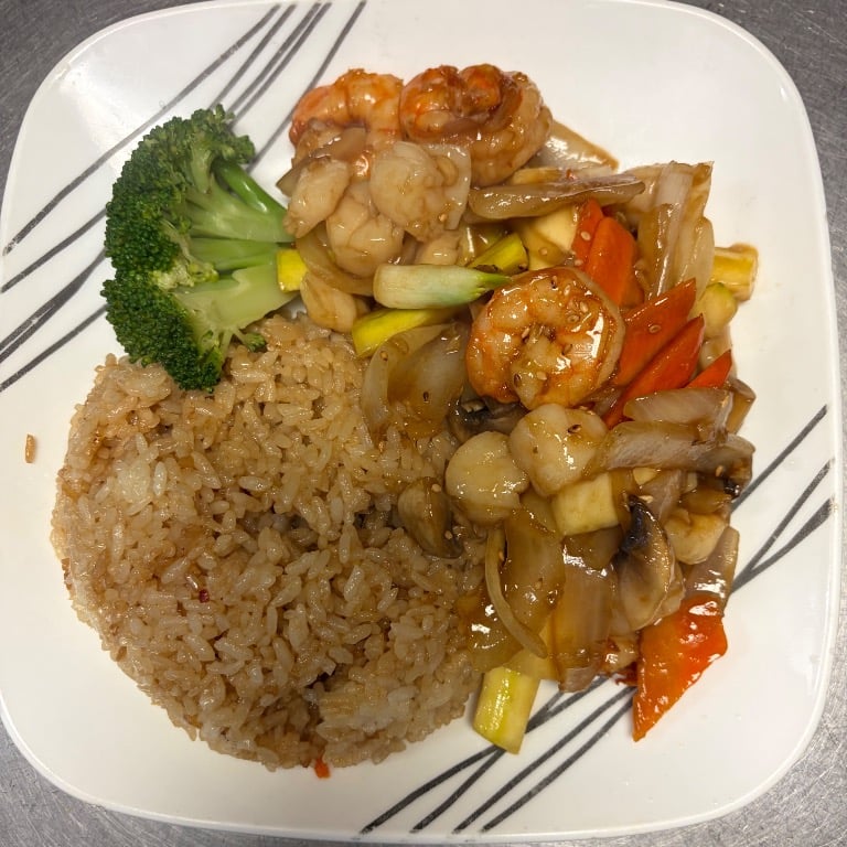 9a. Hibachi Scallop & Shrimp 铁板干贝虾