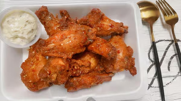 20. Hot & Spicy Chicken Wings