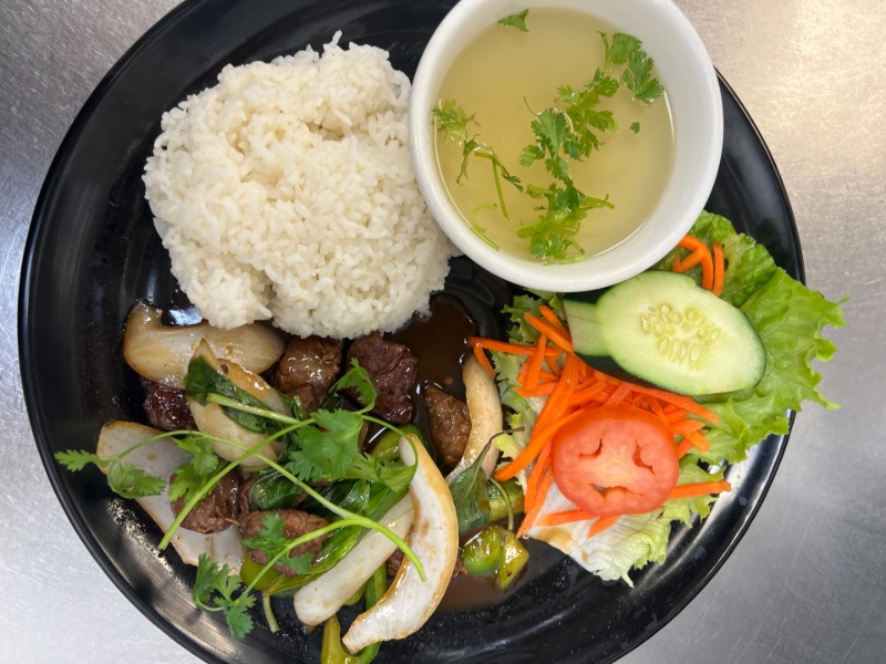 S2. Shaken Beef with Rice