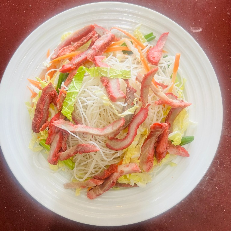 30. 叉烧炒米粉 <br>Roast Pork Chow Mai Fun