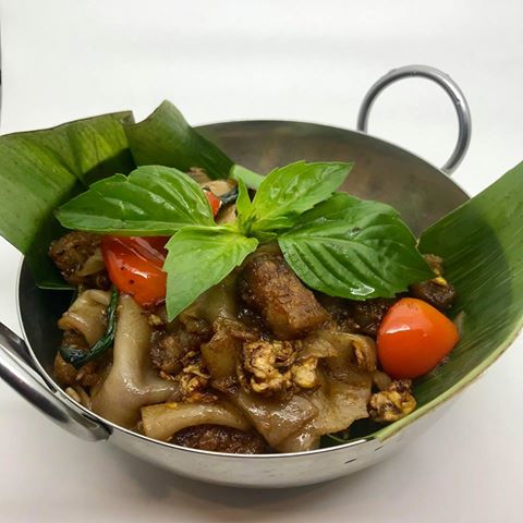 L3. Drunken Noodle (Kuay Tiew Pad Kee Mao) (Lunch)