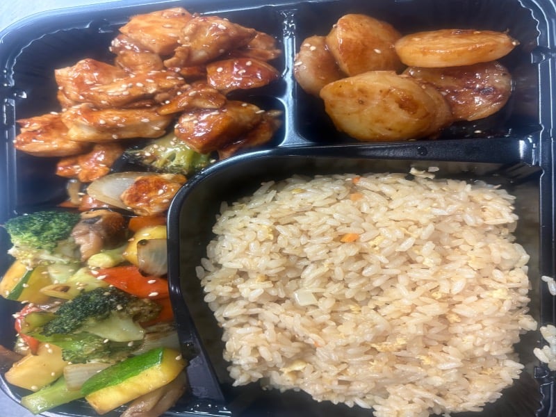 Hibachi Chicken & Scallop