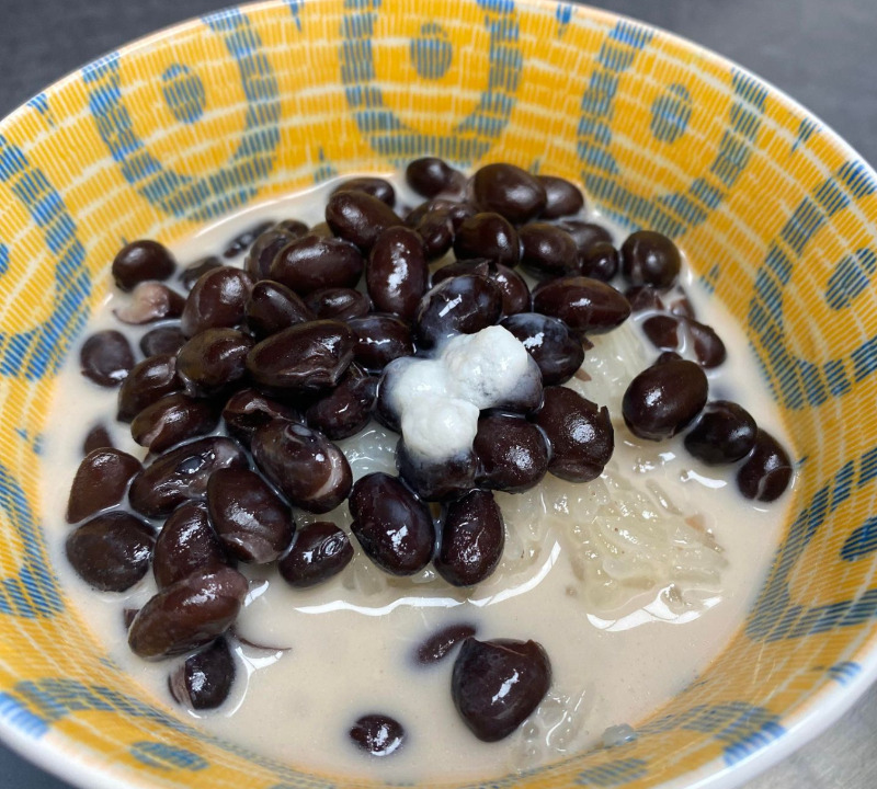 Black Bean Sticky Rice in Coconut Milk