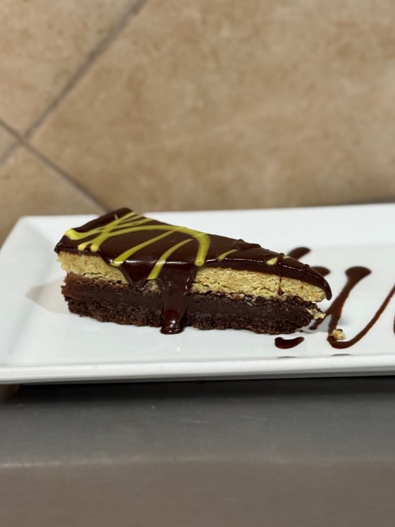 Dubai Chocolate Cake